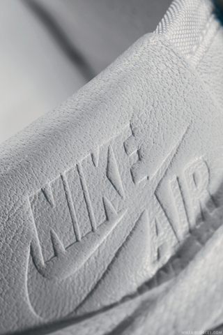 Nike Air iPhone Wallpaper