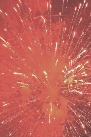 Red Fireworks Cellphone Wallpaper