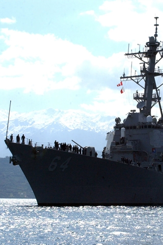 USS Carney DDG 64 iPhone Wallpaper